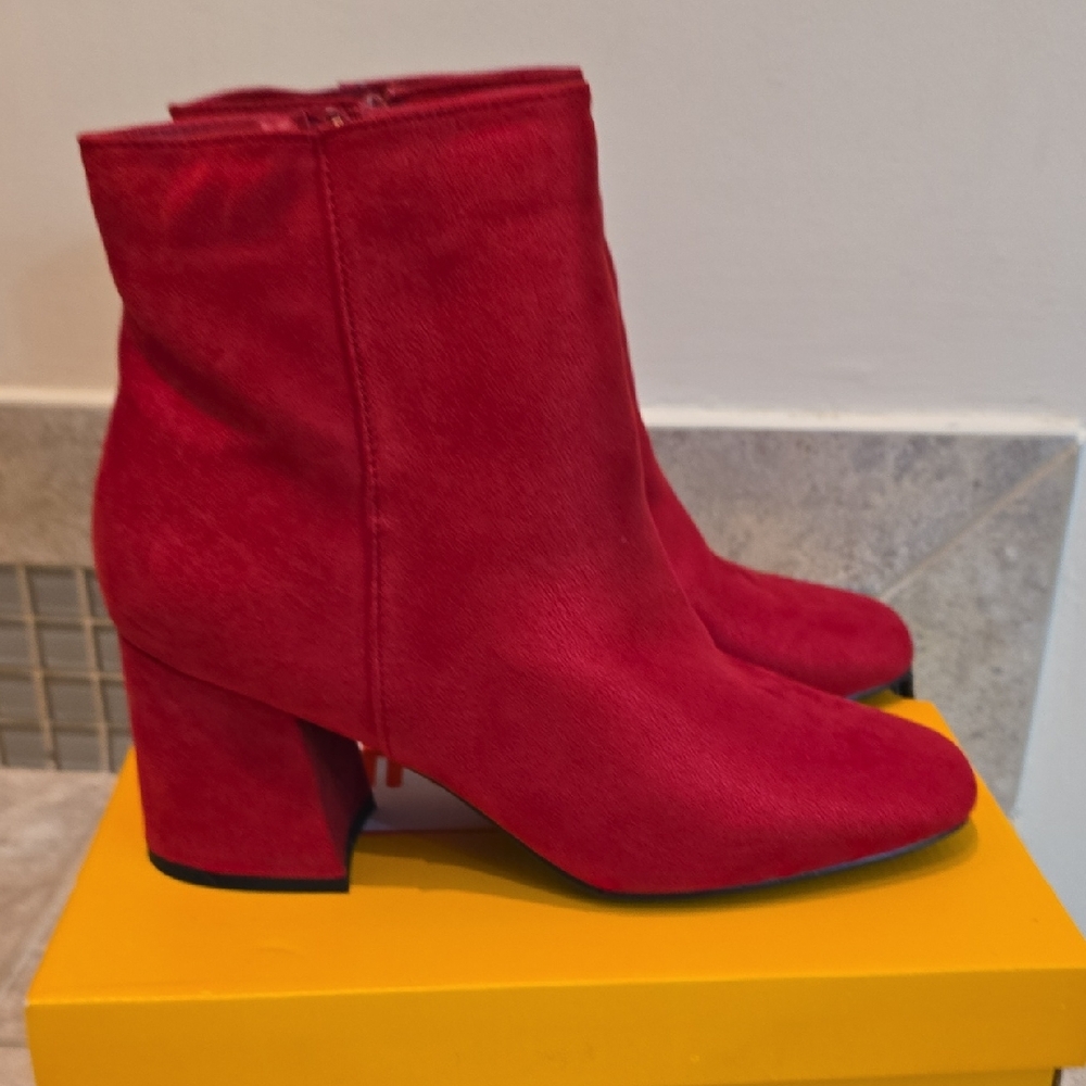 Rouge Helium Bold Red Ankle Booties
